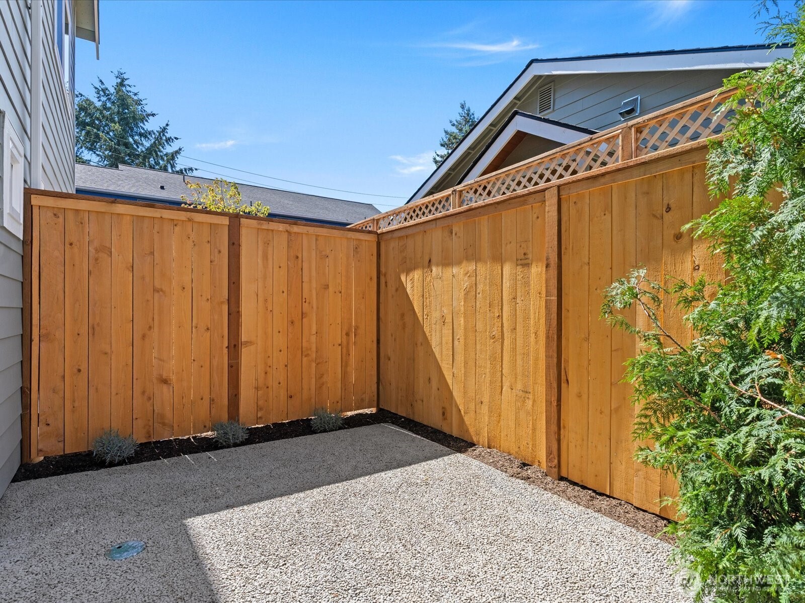 11714 B 26th Avenue NE, Seattle, WA 98125