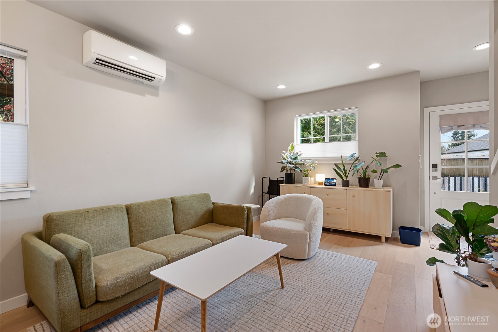 11714 B 26th Avenue NE, Seattle, WA 98125