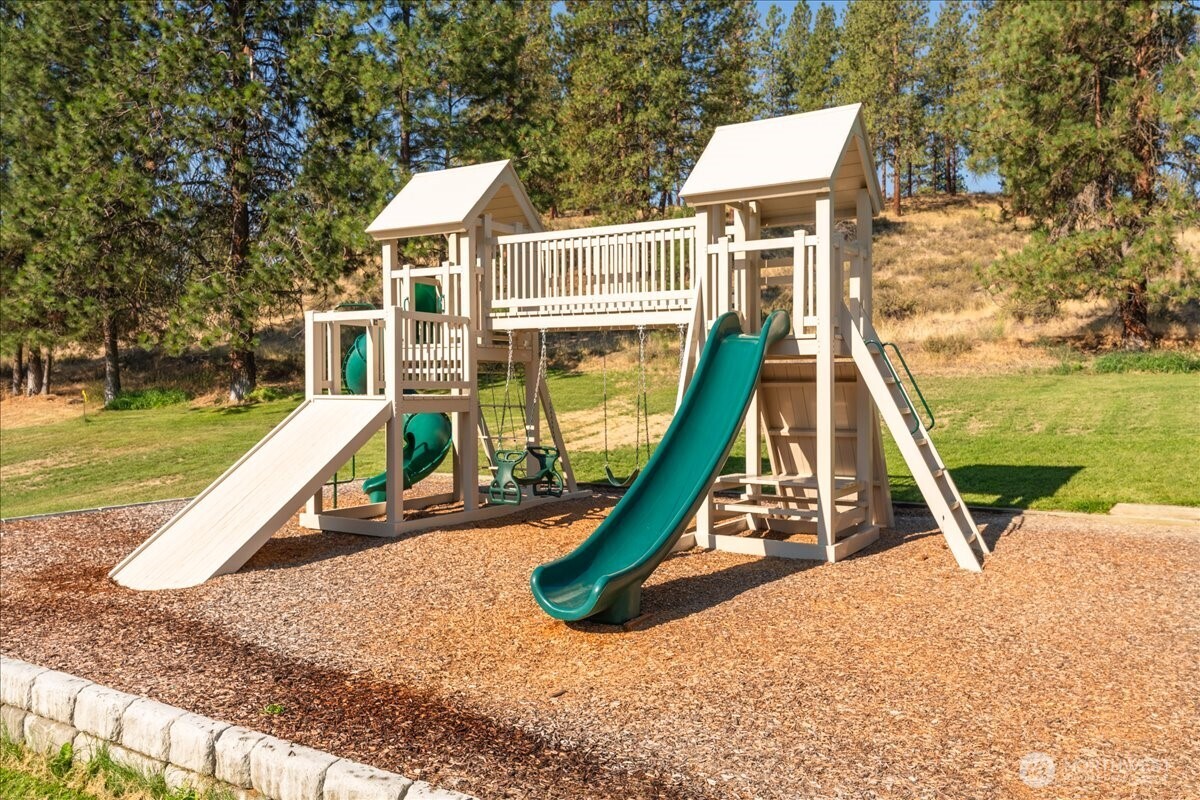 96 Twin Lakes Drive , Winthrop, WA 98862