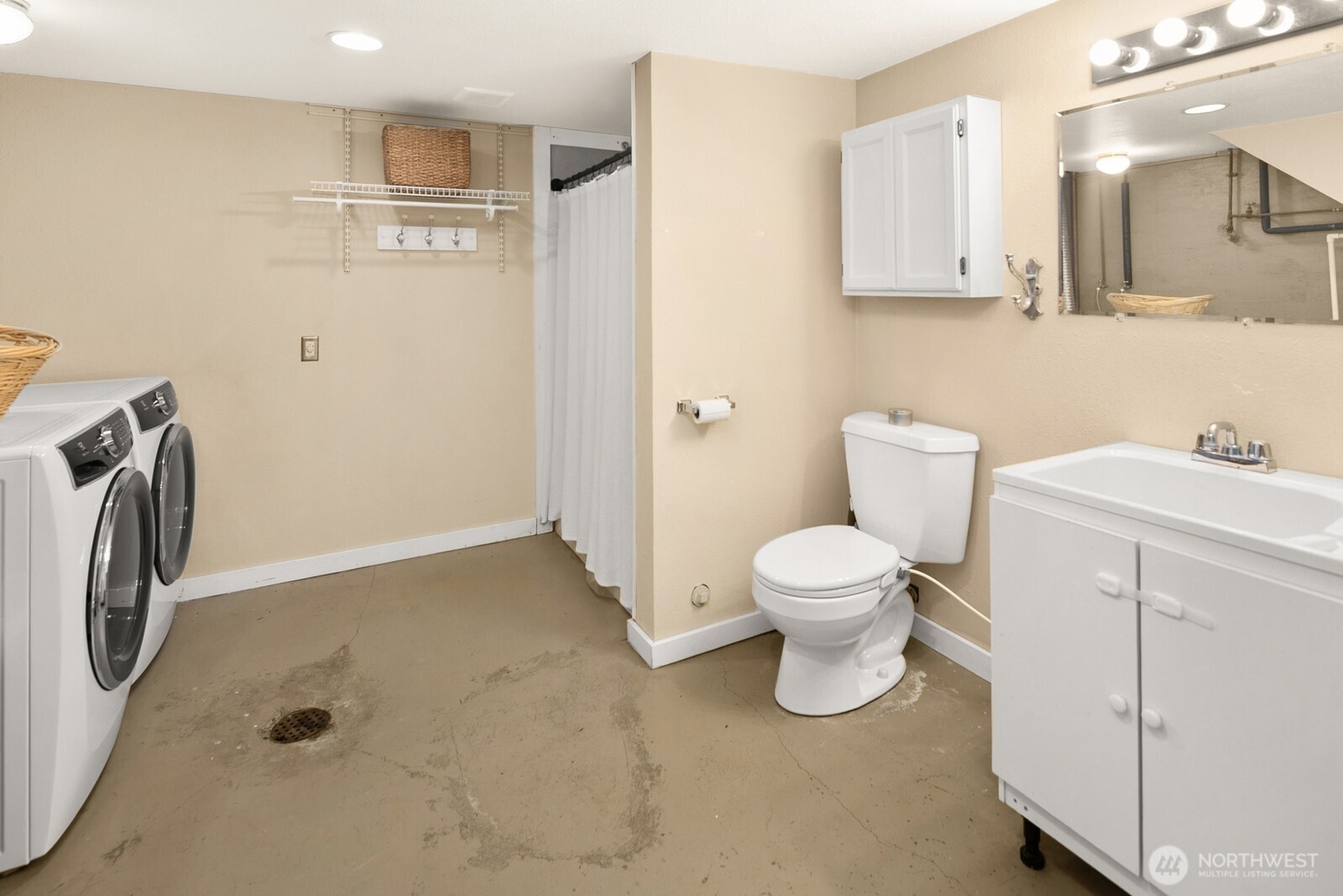 5320 S 4th Avenue , Everett, WA 98203