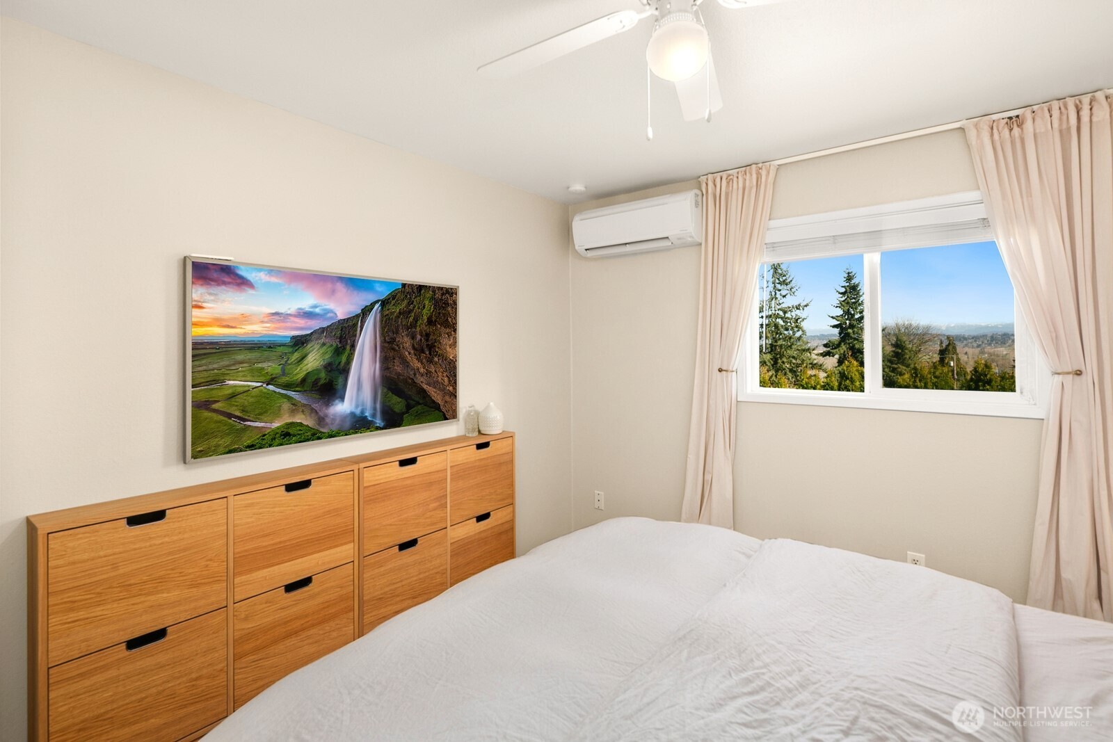 5320 S 4th Avenue , Everett, WA 98203