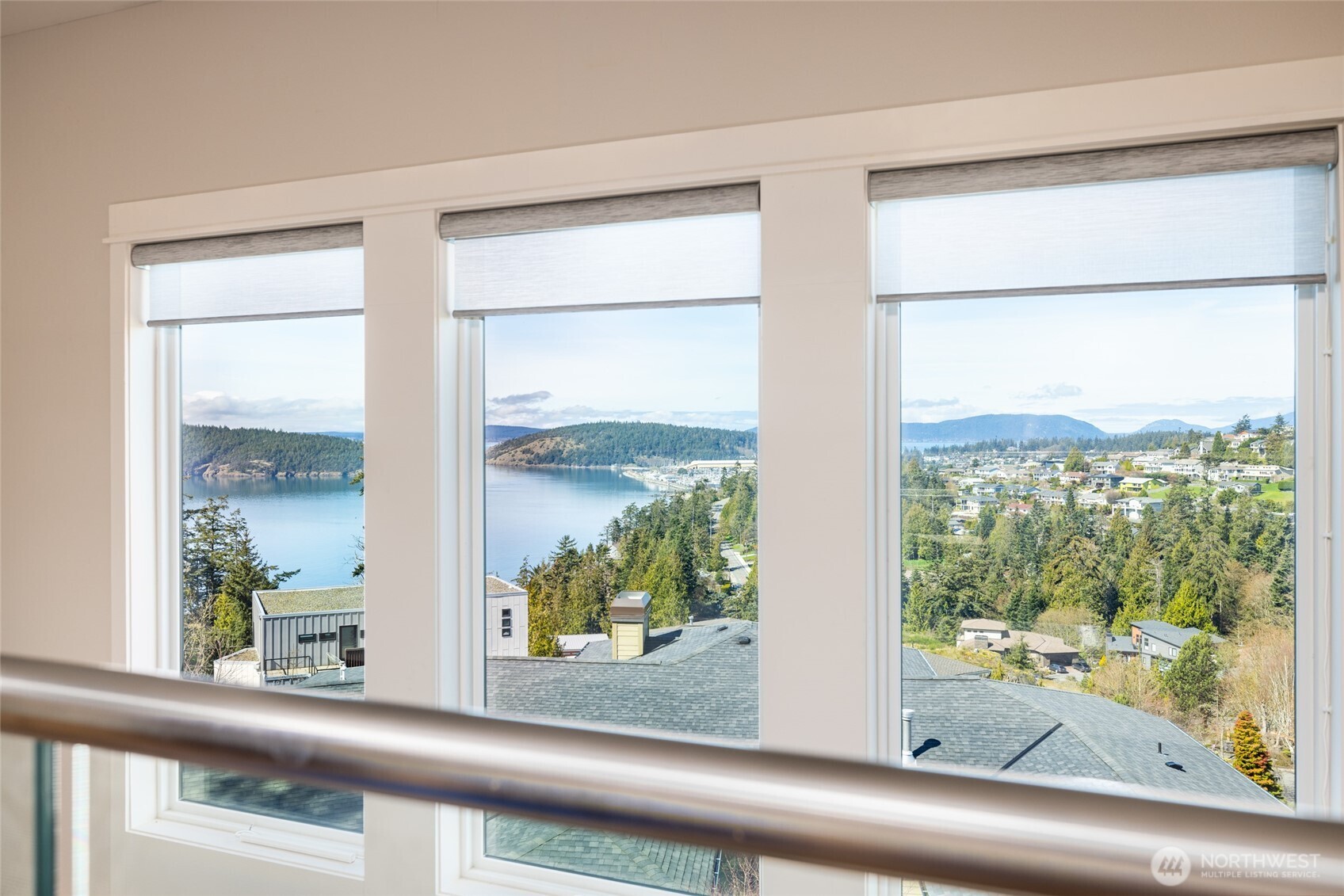 4309 Marine Crest Place , Anacortes, WA 98221