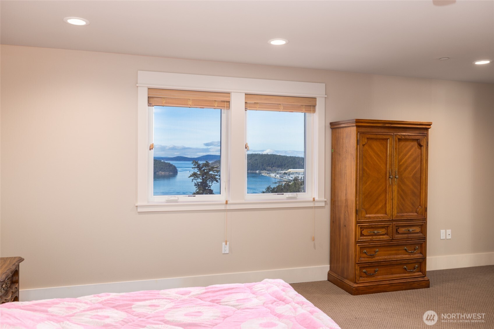 4309 Marine Crest Place , Anacortes, WA 98221