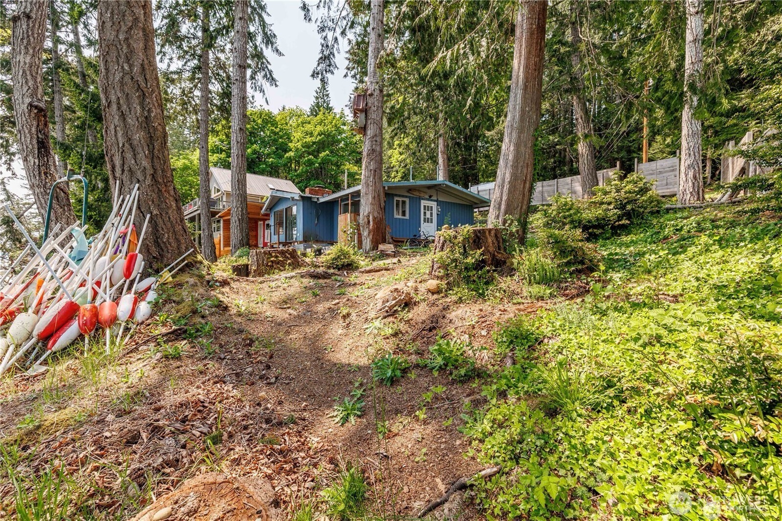 40 N Triton Head Drive , Lilliwaup, WA 98555