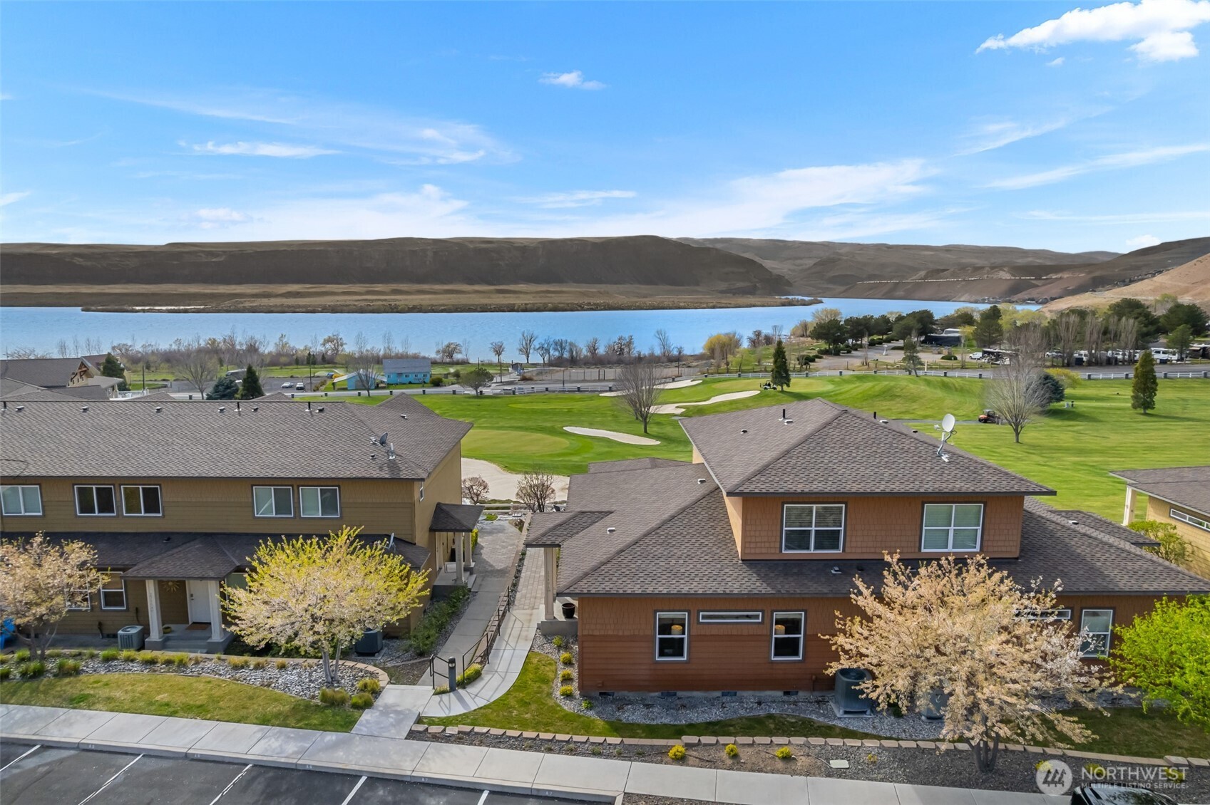 23496 Sunserra Loop NW, Quincy, WA 98848