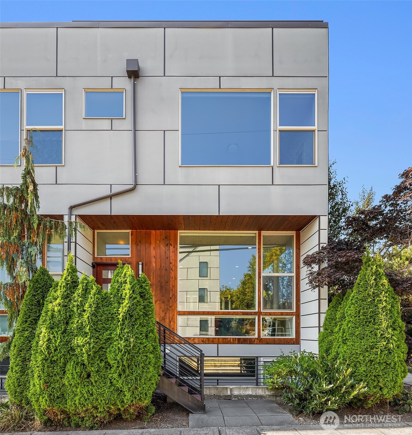 6221 20th Avenue NW, Seattle, WA 98107