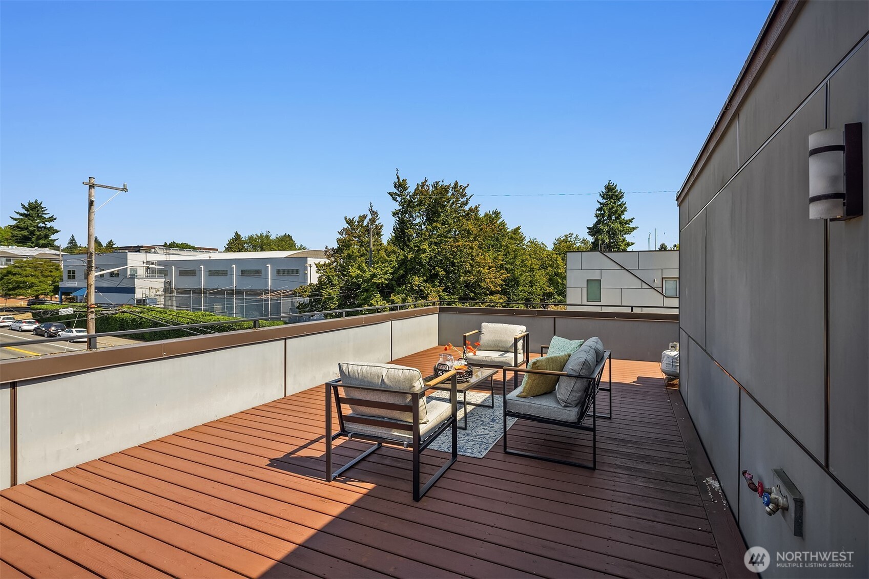 6221 20th Avenue NW, Seattle, WA 98107