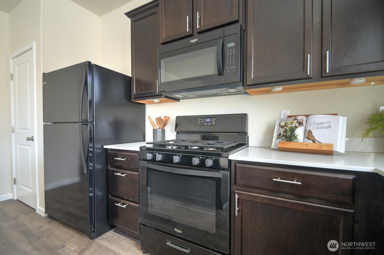 18936 112th Avenue Ct E, Puyallup, WA 98374