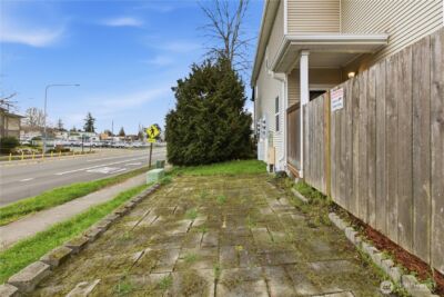 13349 Ambaum Boulevard SW, Burien, WA 98146 - Photo 26