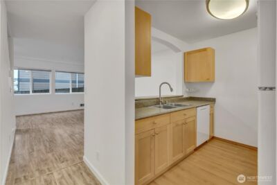 13349 Ambaum Boulevard SW, Burien, WA 98146 - Photo 6