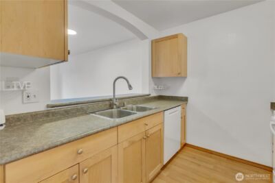 13349 Ambaum Boulevard SW, Burien, WA 98146 - Photo 7