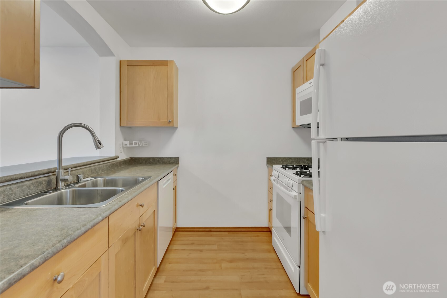 13349 Ambaum Boulevard SW, Burien, WA 98146