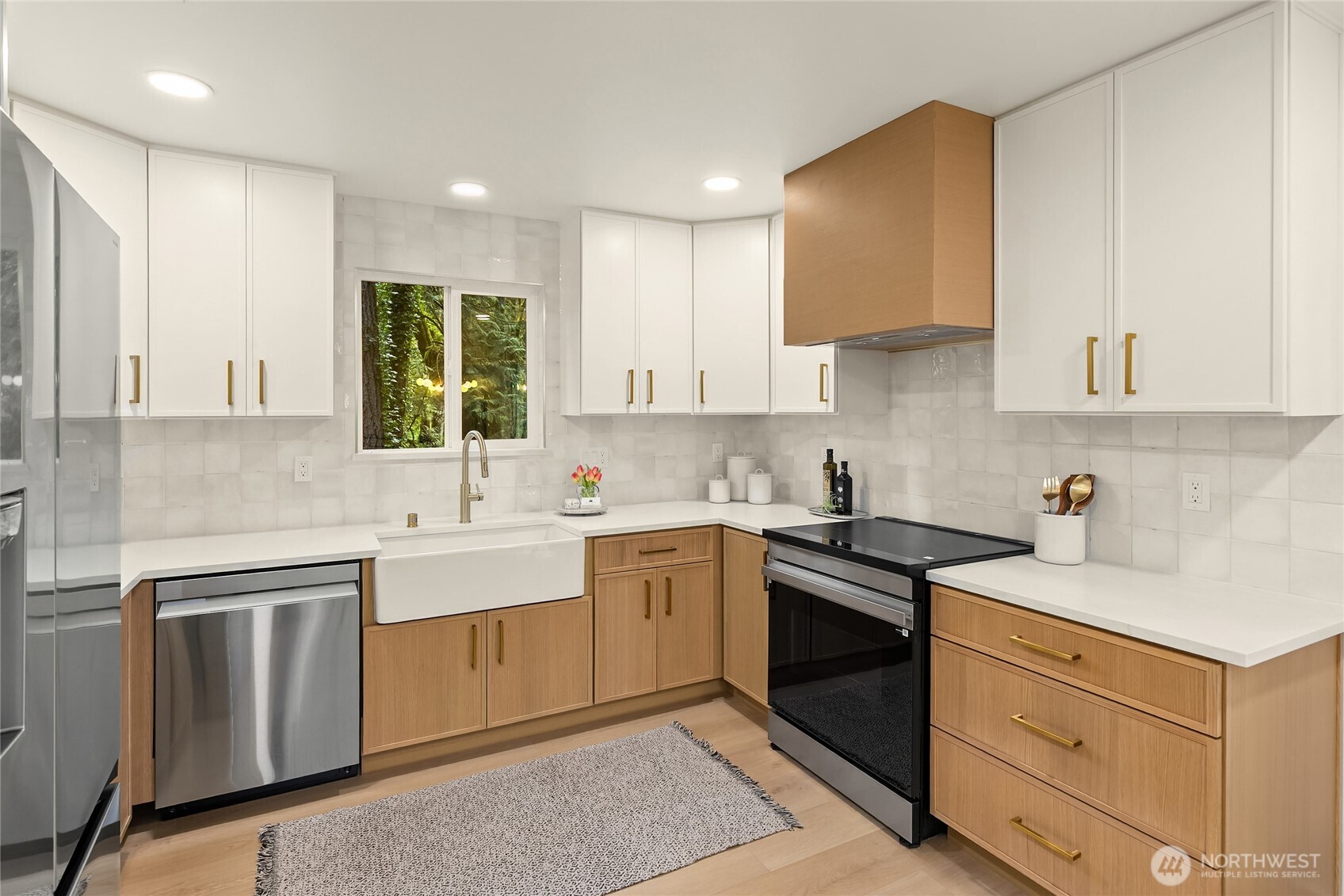 14442 Phelps Road NE, Bainbridge Island, WA 98110