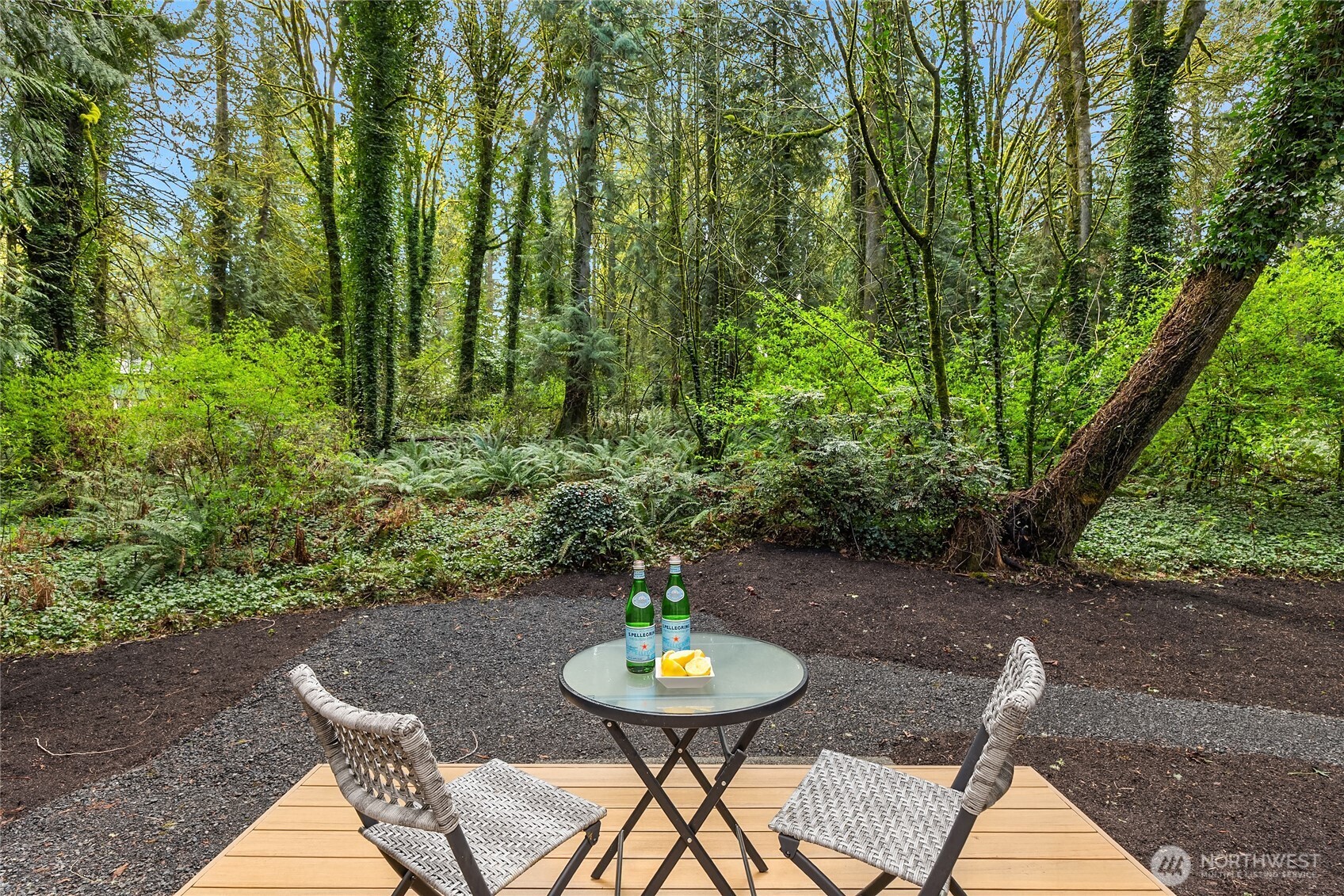 14442 Phelps Road NE, Bainbridge Island, WA 98110