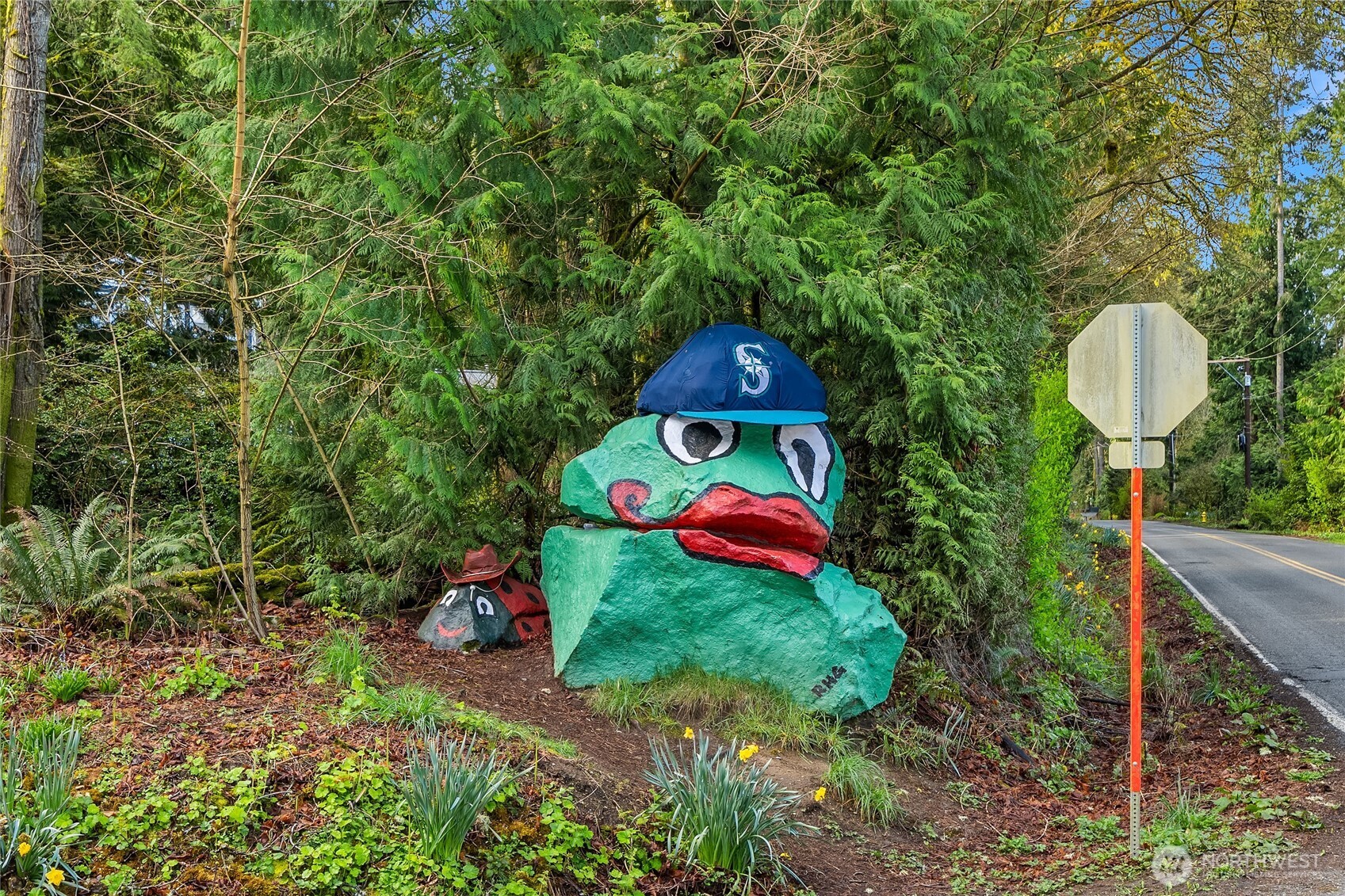 14442 Phelps Road NE, Bainbridge Island, WA 98110