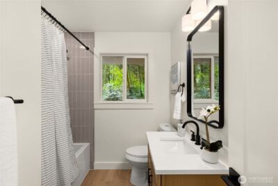 14442 Phelps Road NE, Bainbridge Island, WA 98110 - Photo 23