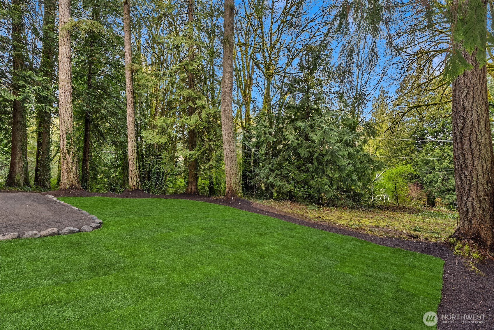 14442 Phelps Road NE, Bainbridge Island, WA 98110