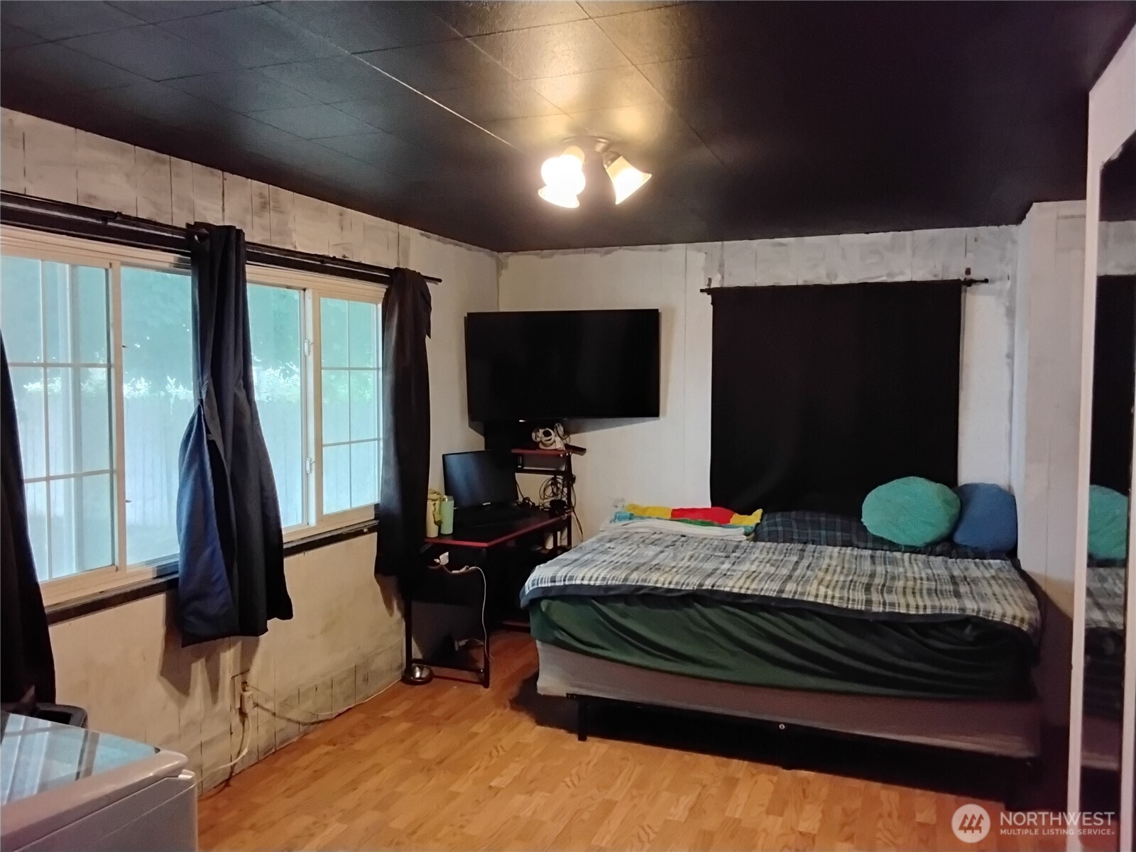 910 Dogwood Street , Oroville, WA 98844