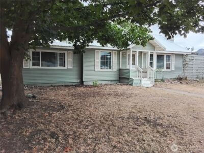 910 Dogwood Street , Oroville, WA 98844 - Photo 2
