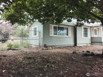 910 Dogwood Street , Oroville, WA 98844 - Photo 5
