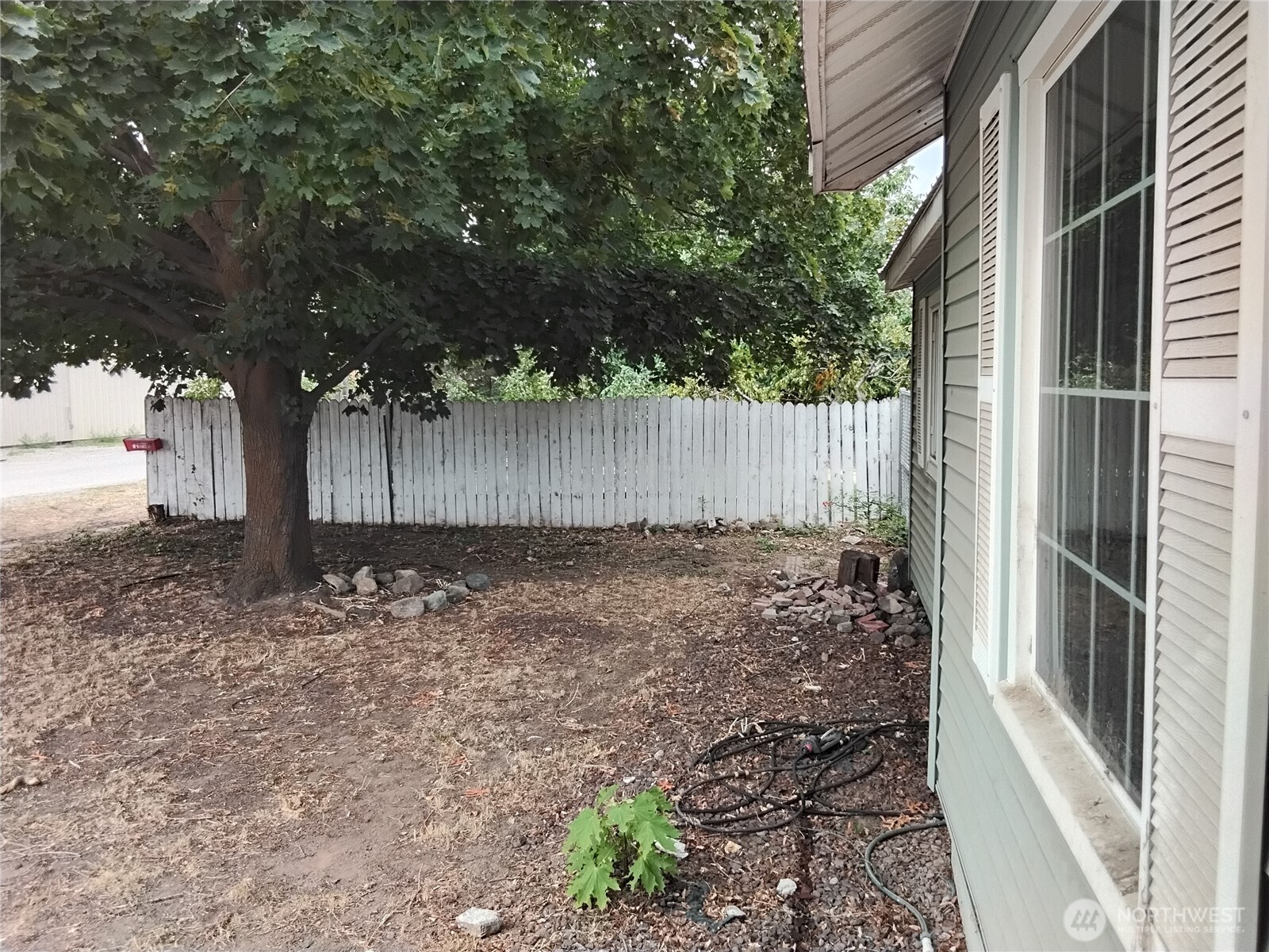 910 Dogwood Street , Oroville, WA 98844
