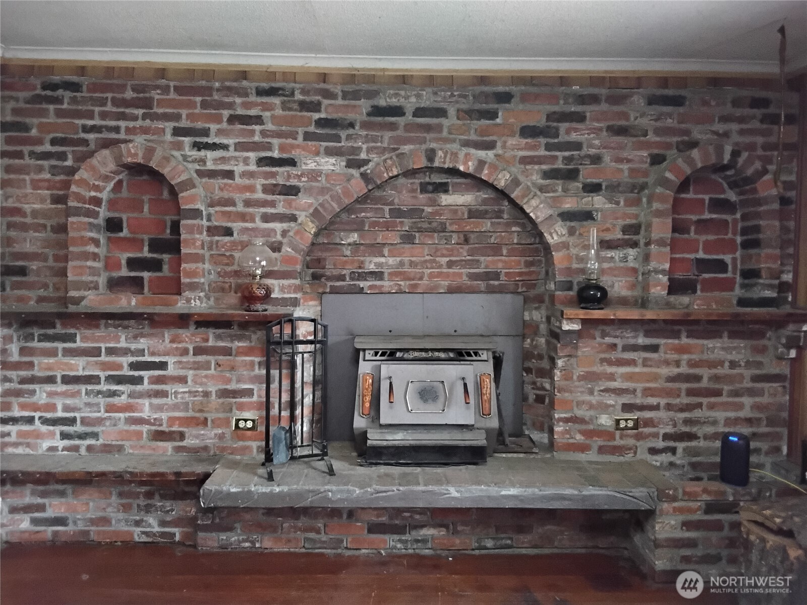 910 Dogwood Street , Oroville, WA 98844