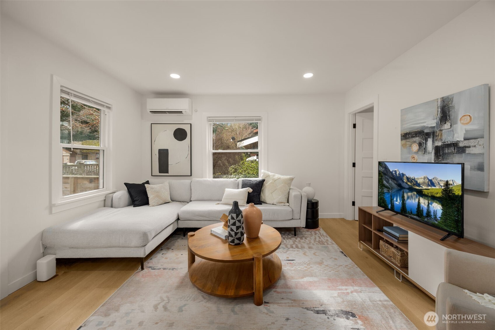 14321 Interlake Avenue N #A, Seattle, WA 98133