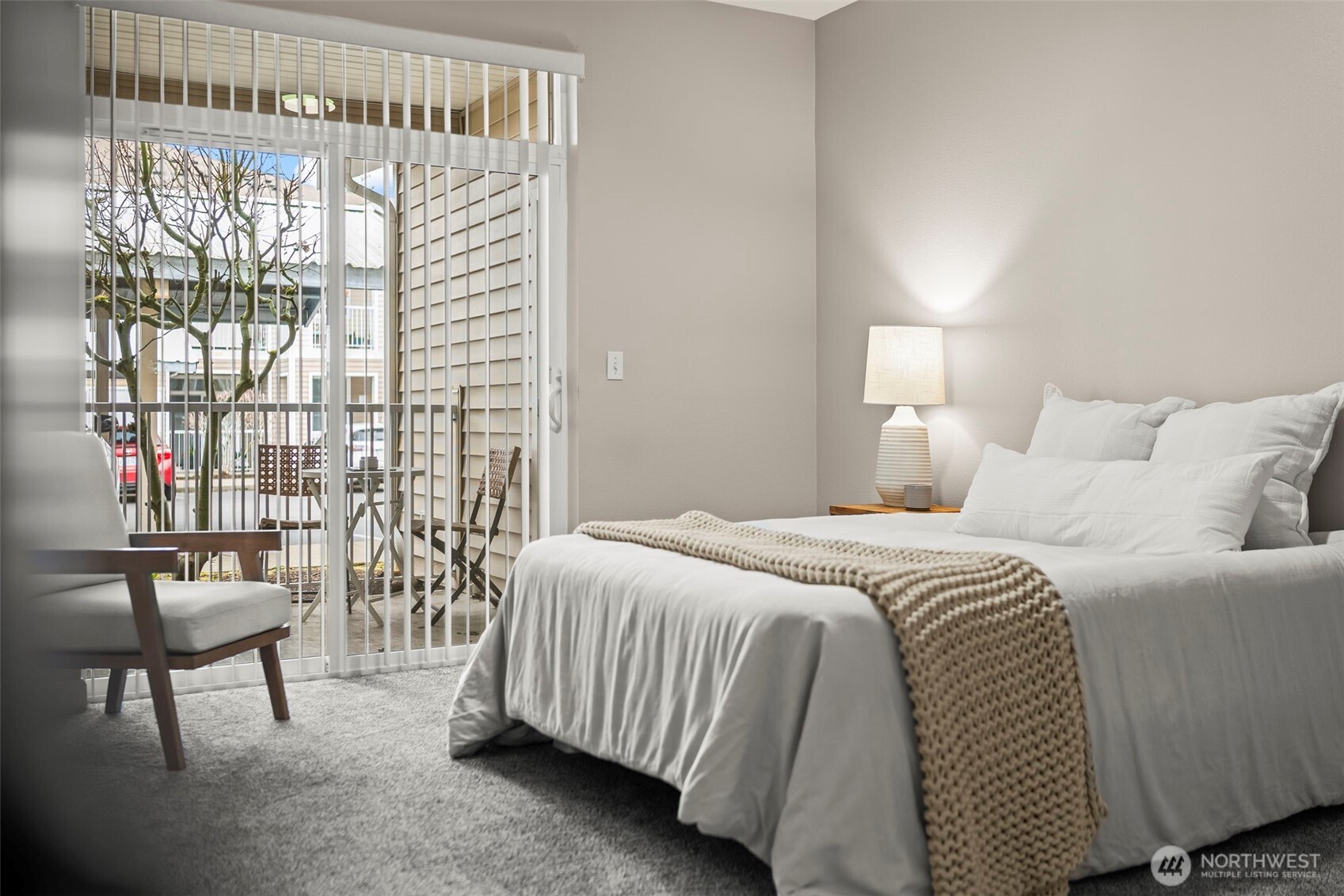 10016 186th Place E #104, Puyallup, WA 98375