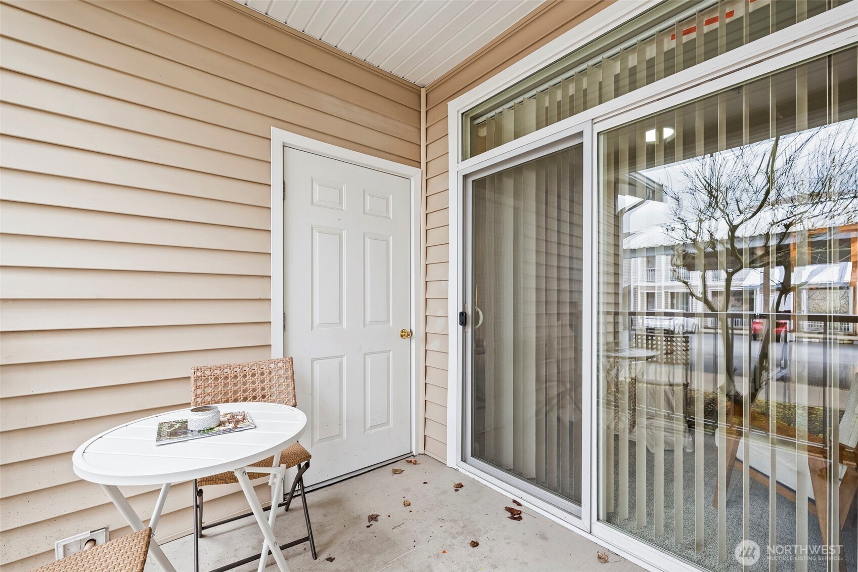 10016 186th Place E #104, Puyallup, WA 98375