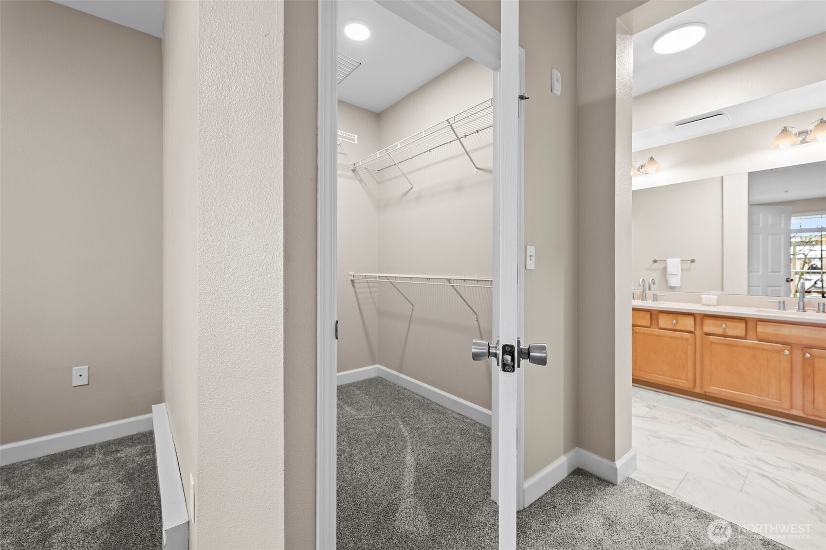 10016 186th Place E #104, Puyallup, WA 98375