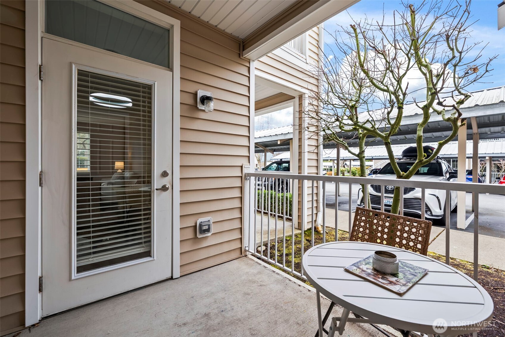 10016 186th Place E #104, Puyallup, WA 98375