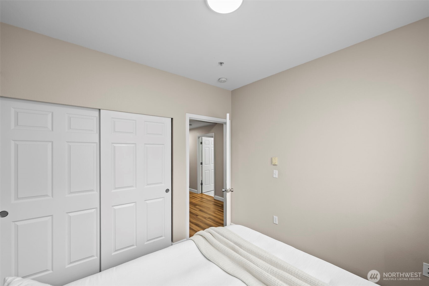 10016 186th Place E #104, Puyallup, WA 98375