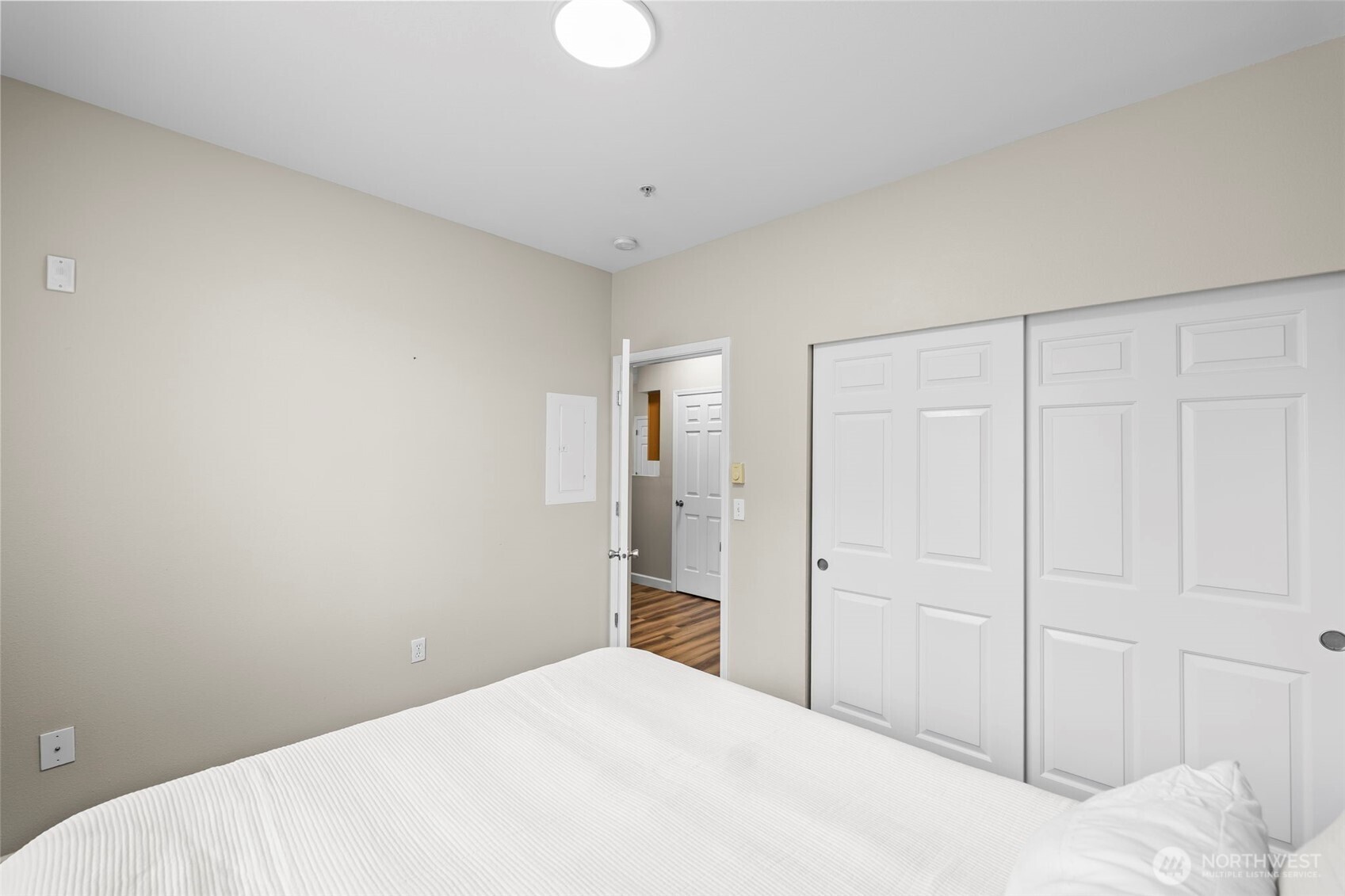 10016 186th Place E #104, Puyallup, WA 98375