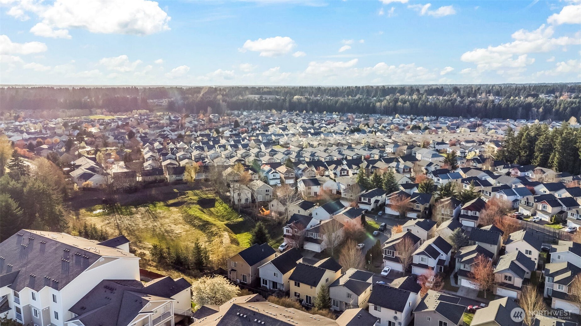 10016 186th Place E #104, Puyallup, WA 98375