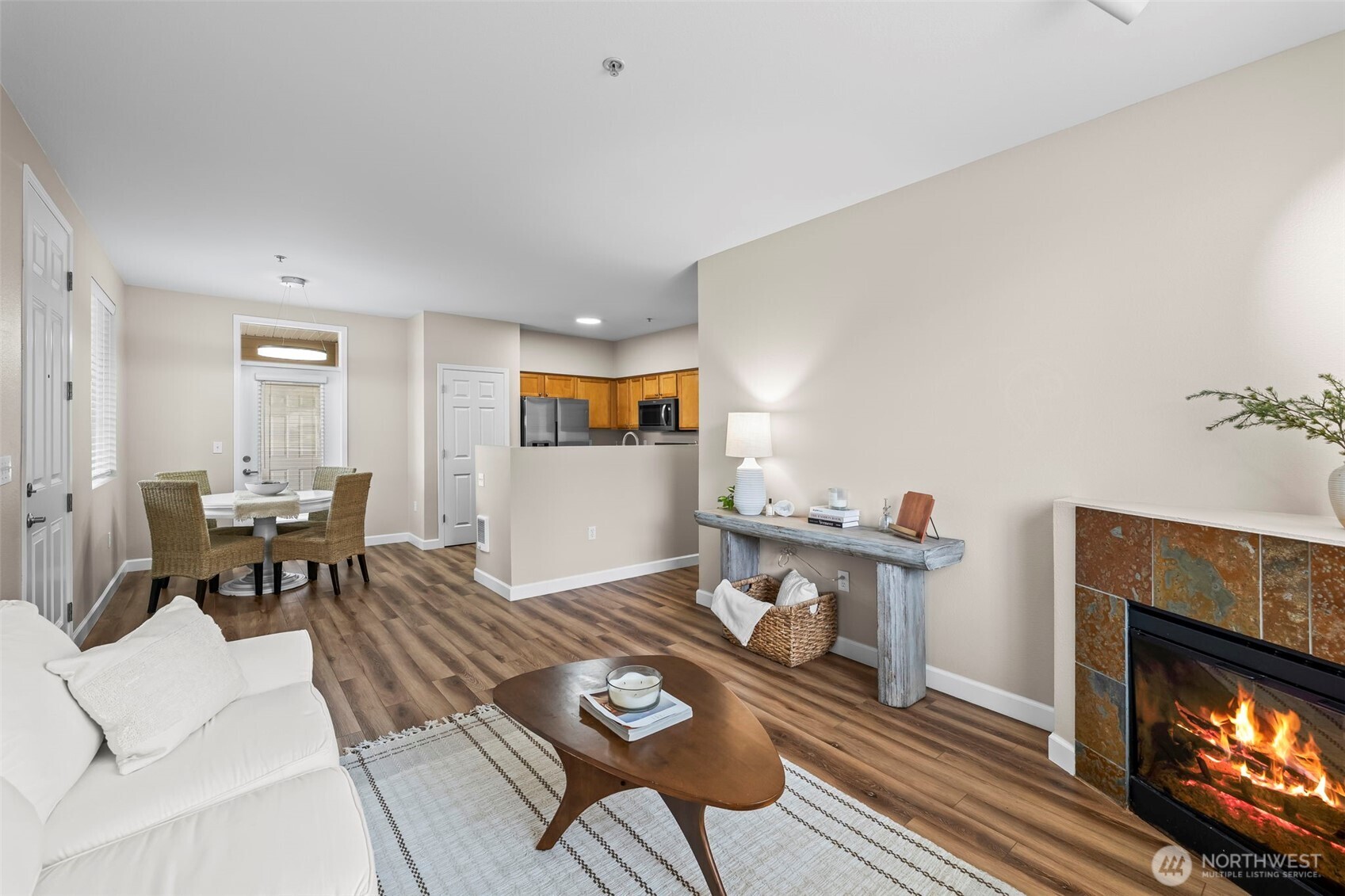 10016 186th Place E #104, Puyallup, WA 98375