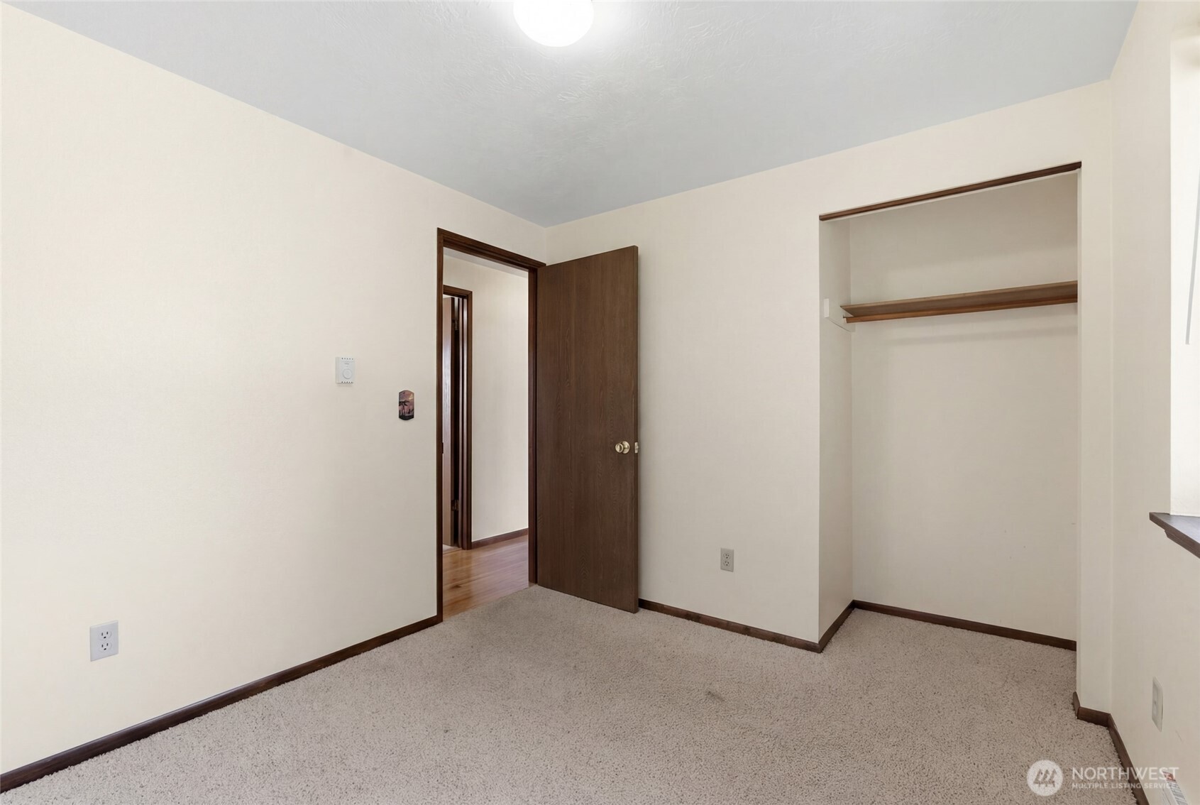 90 Kem Street , Port Hadlock, WA 98339