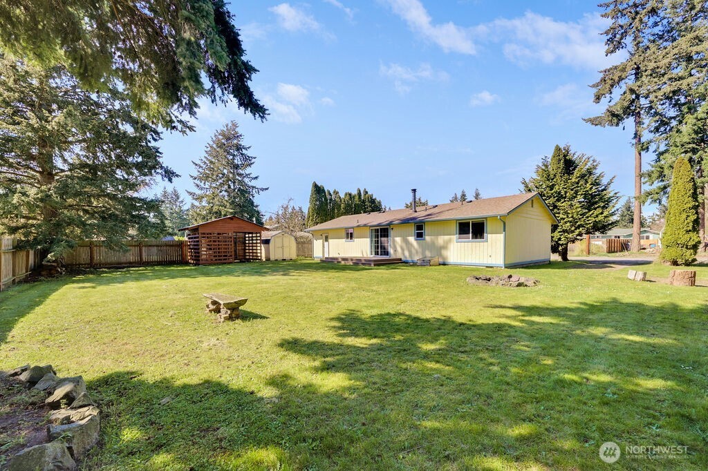 90 Kem Street , Port Hadlock, WA 98339