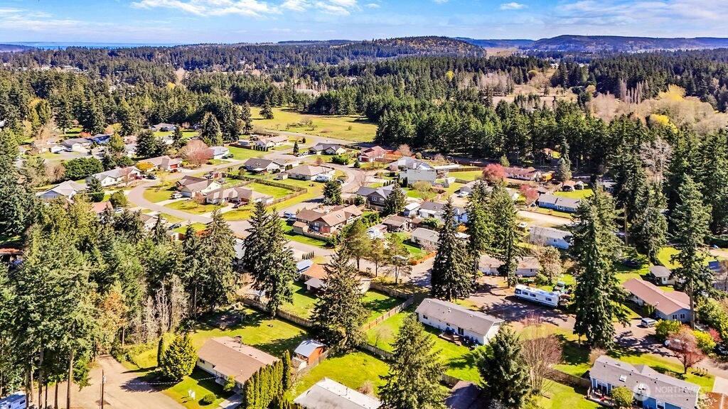 90 Kem Street , Port Hadlock, WA 98339