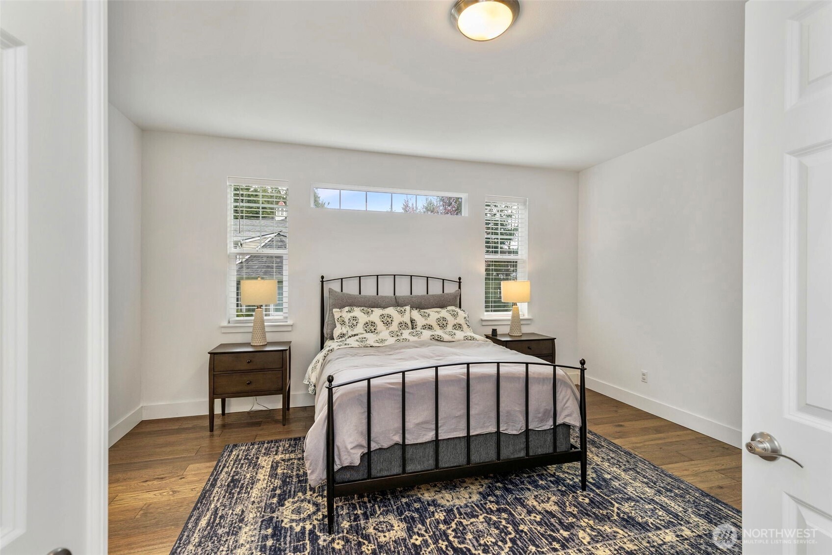 28 Deer Hollow Road , Port Ludlow, WA 98365