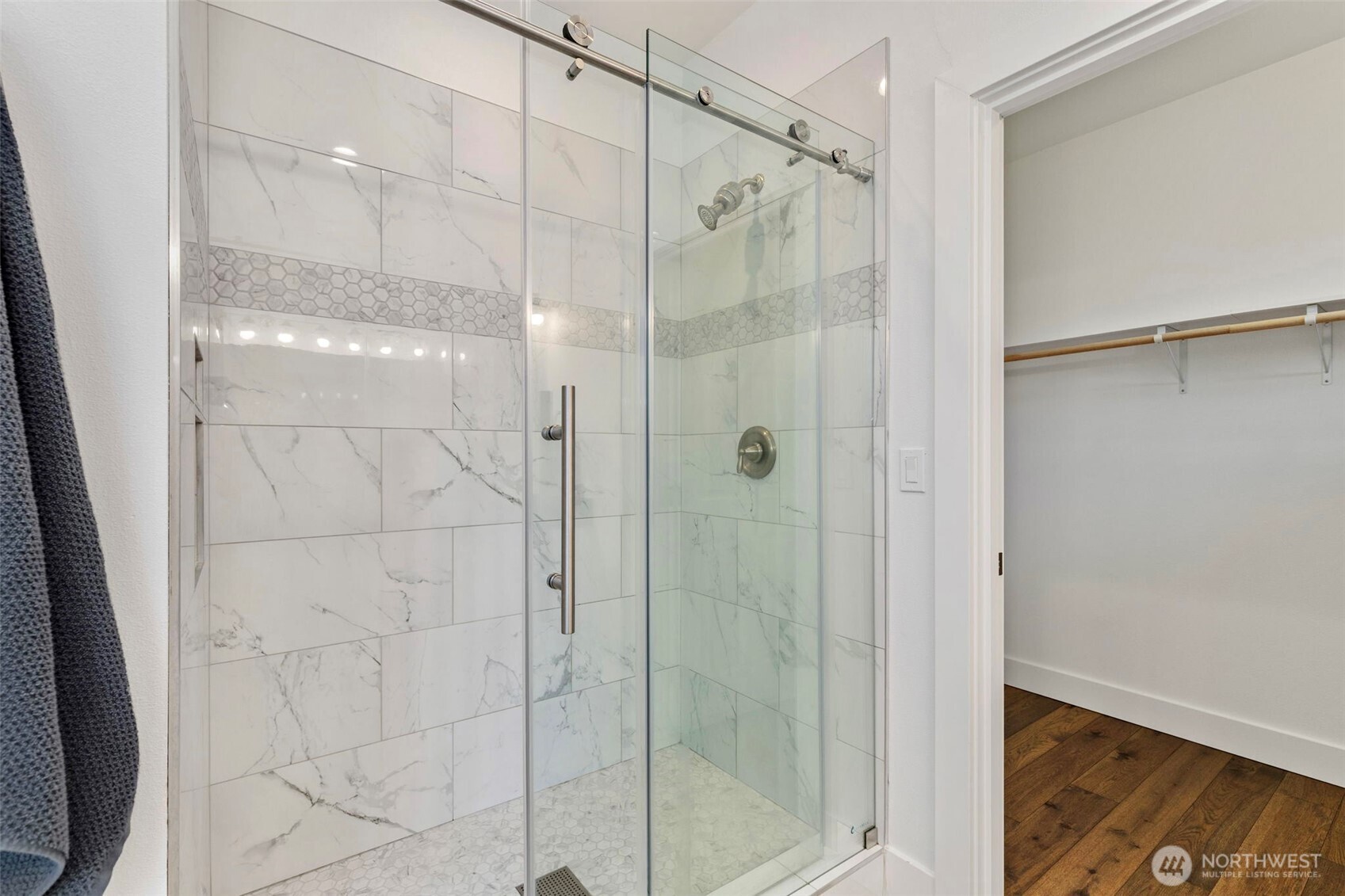 28 Deer Hollow Road , Port Ludlow, WA 98365