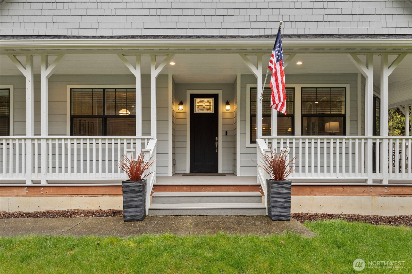 28 Deer Hollow Road , Port Ludlow, WA 98365