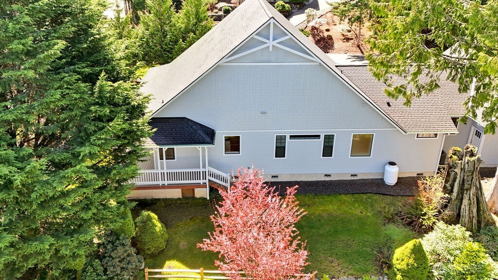 28 Deer Hollow Road , Port Ludlow, WA 98365