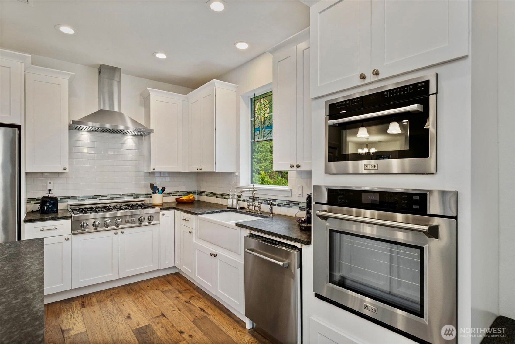 28 Deer Hollow Road , Port Ludlow, WA 98365