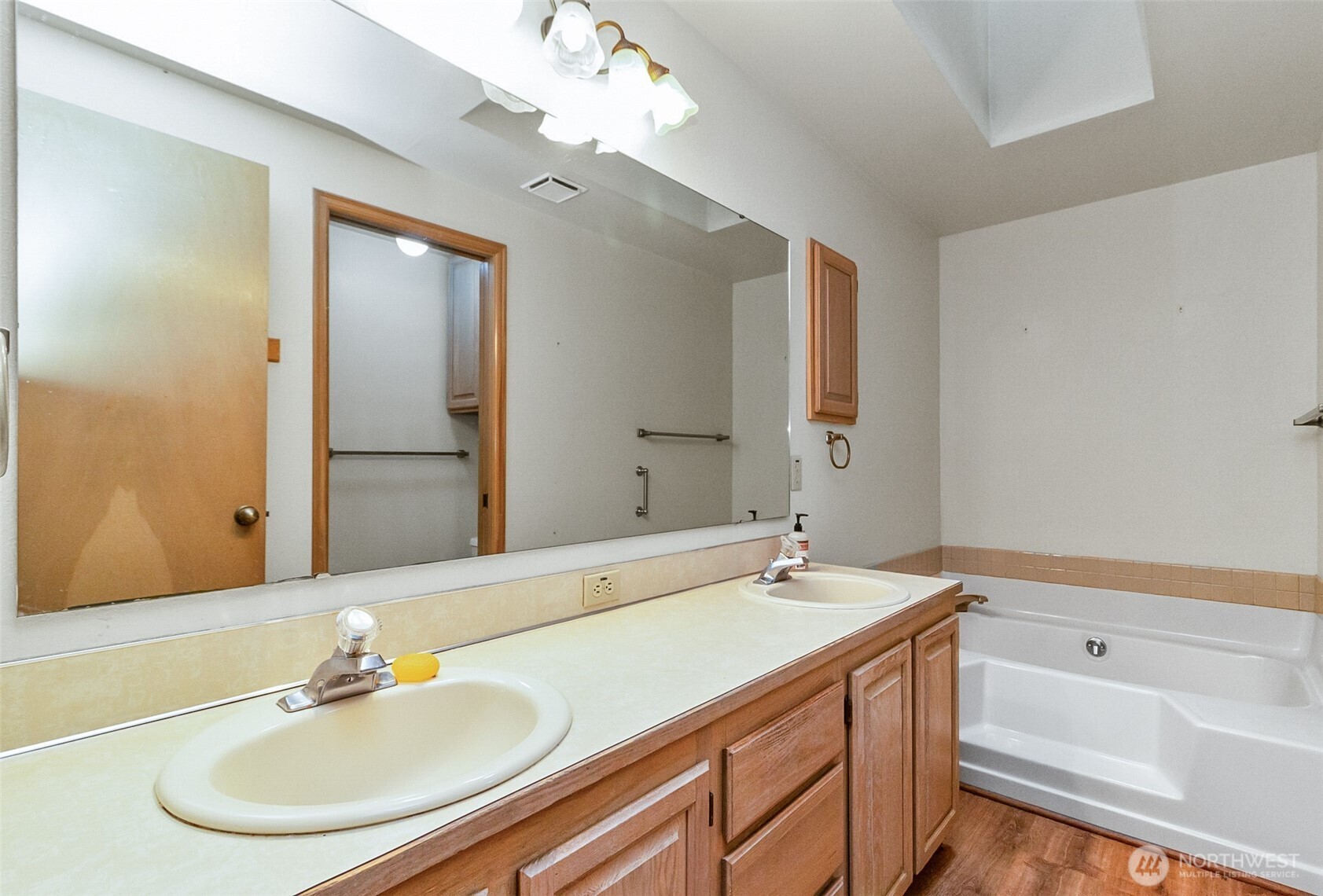 1310 Boise Street , Fircrest, WA 98466