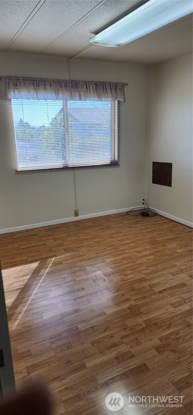 4492 Jackie Drive NE, Moses Lake, WA 98837-3549