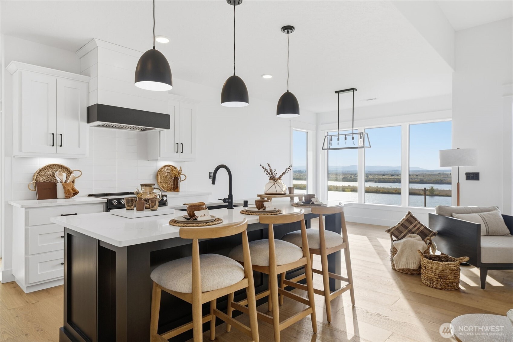 57 Columbia Bluff Lane , Pasco, WA 99301