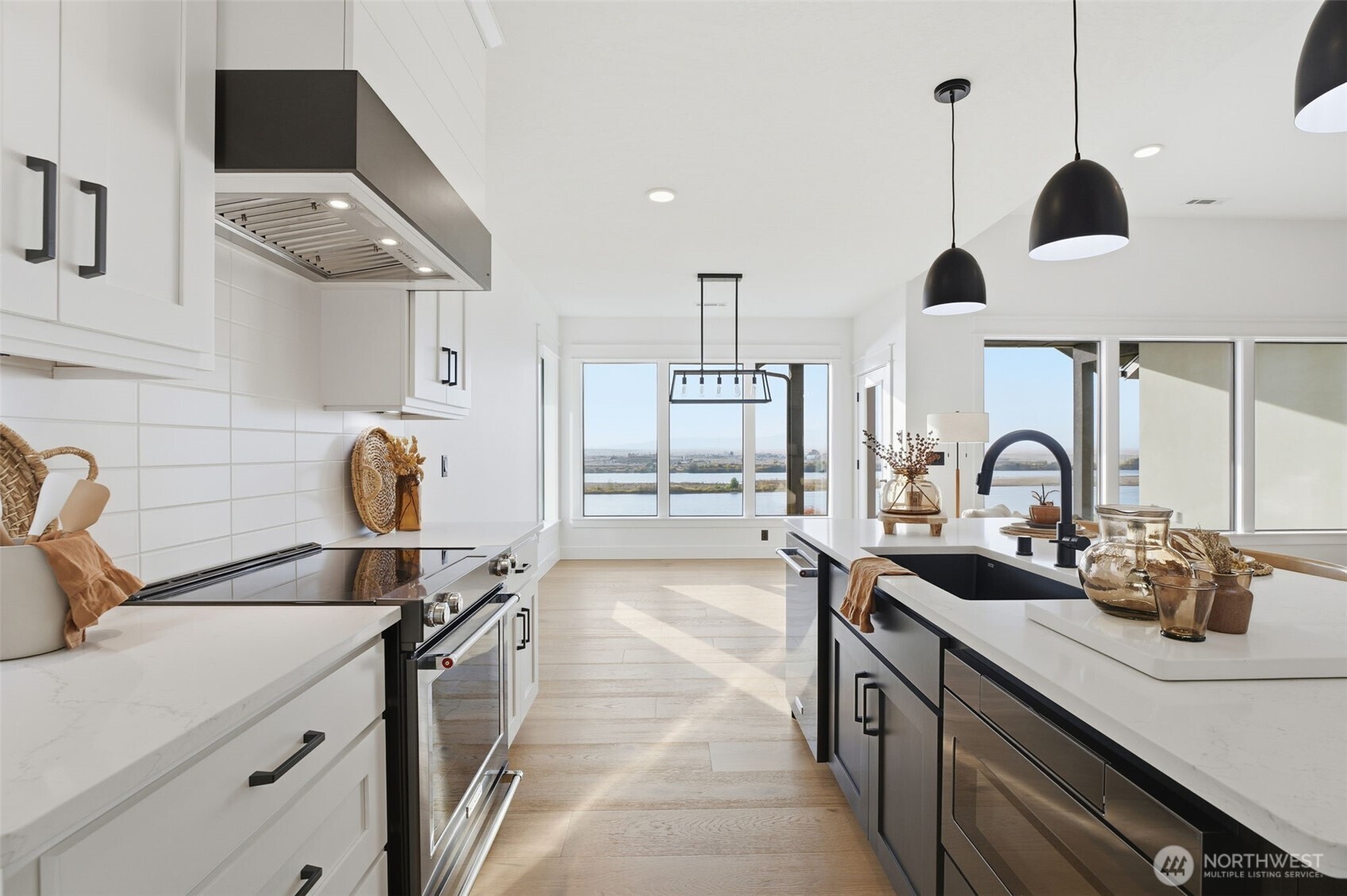 57 Columbia Bluff Lane , Pasco, WA 99301