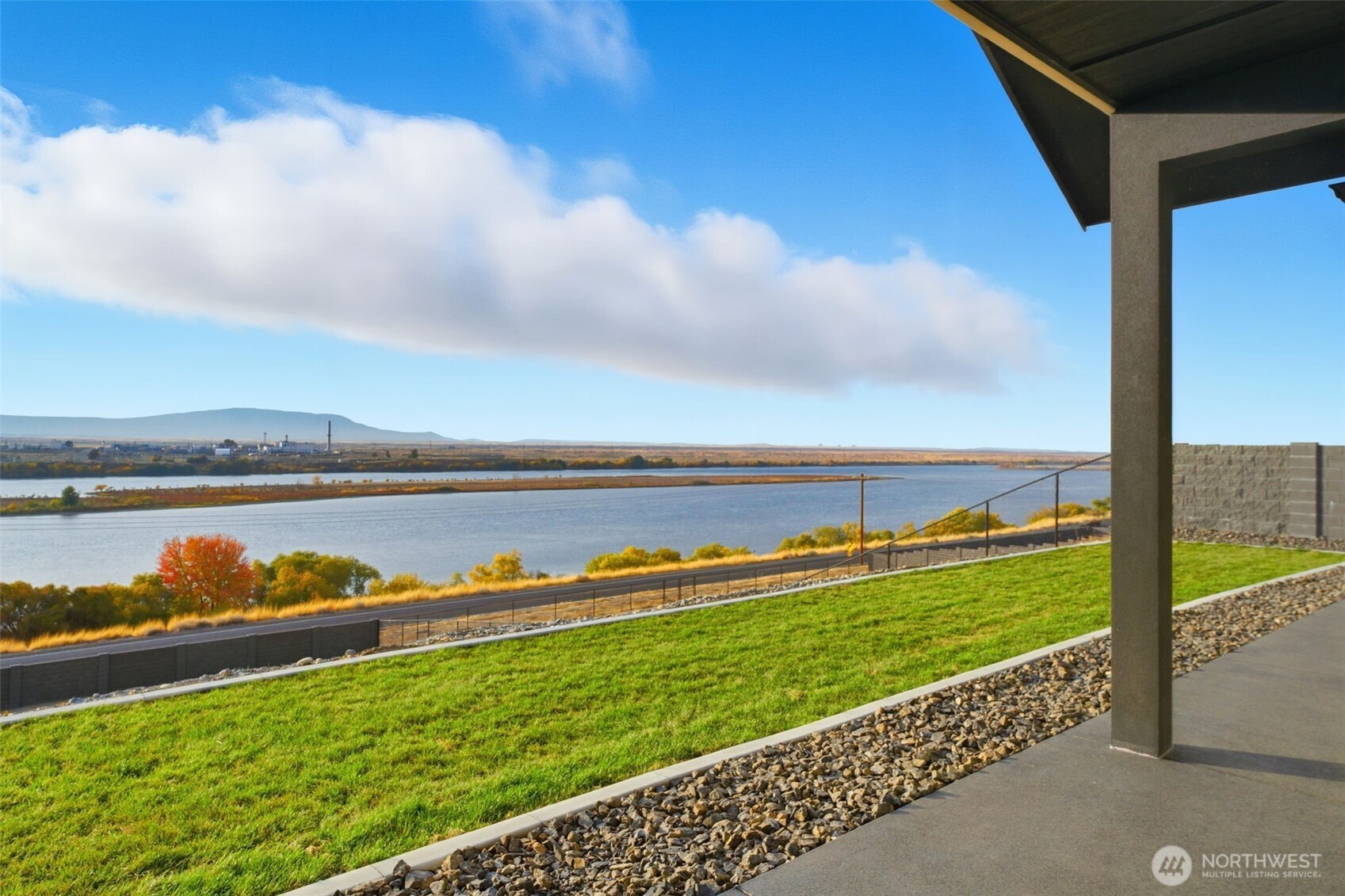 57 Columbia Bluff Lane , Pasco, WA 99301