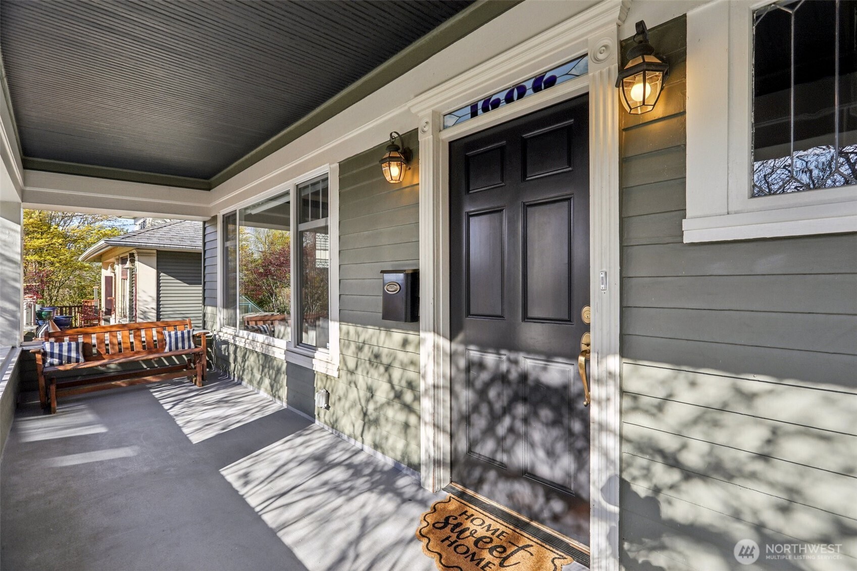 1606 33rd Avenue , Seattle, WA 98122