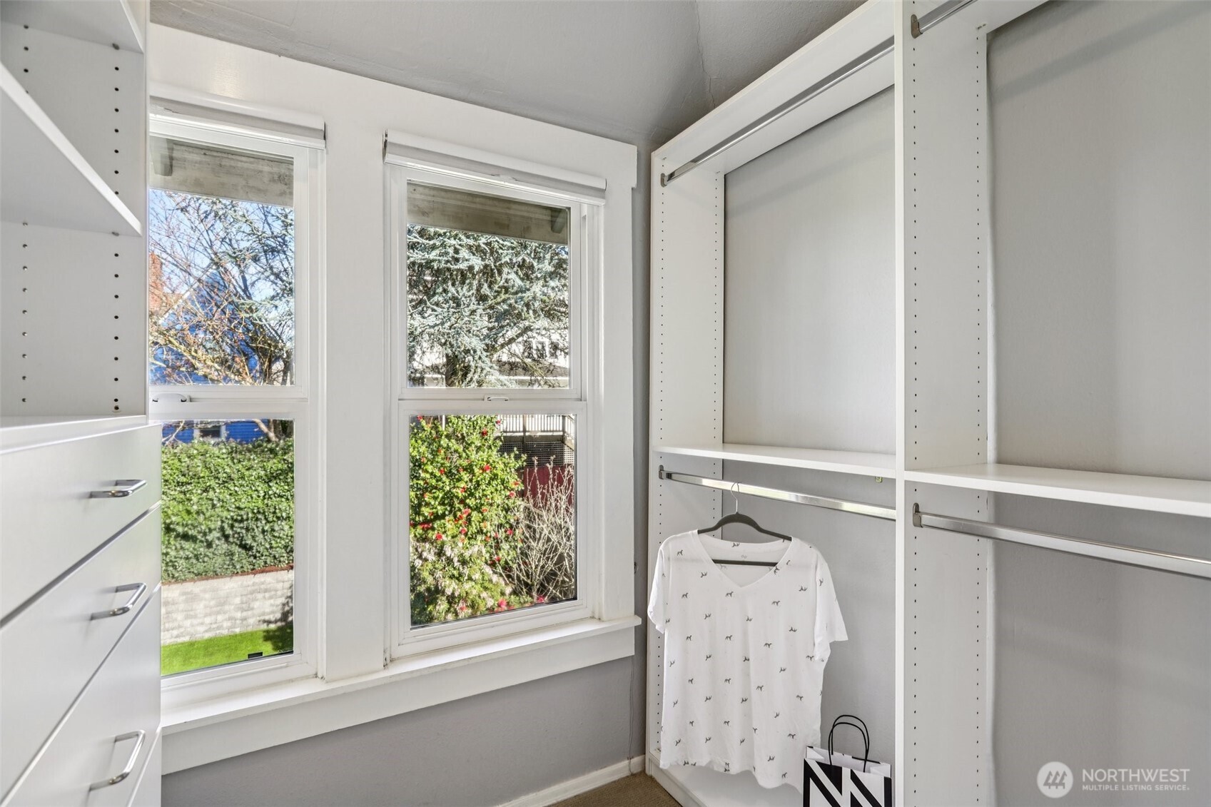 1606 33rd Avenue , Seattle, WA 98122